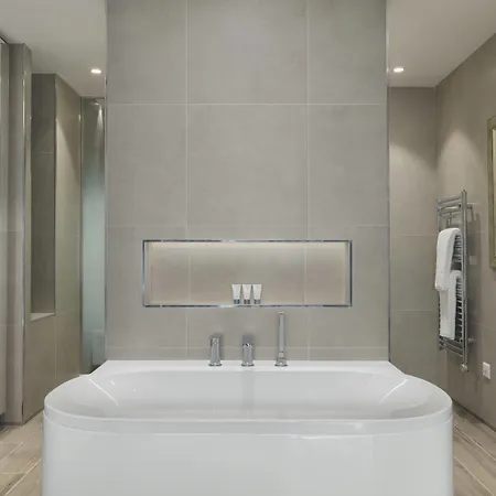 The Westin Dragonara Resort, Malta 5* San Julián